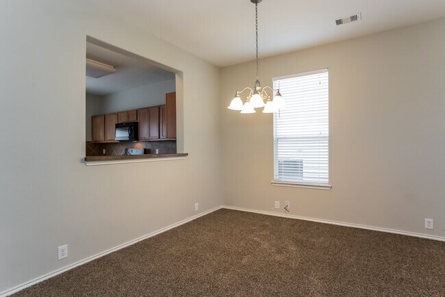 Foto del edificio - 23611 Twisting Falls Dr