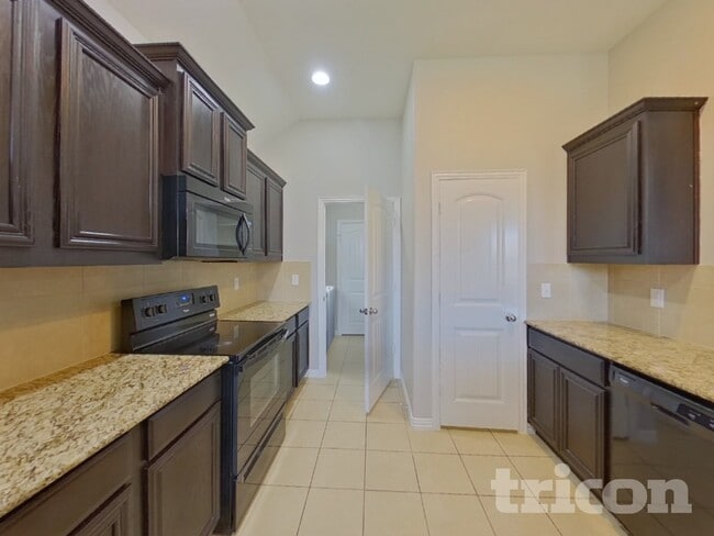 Building Photo - 103 Jennie Ct