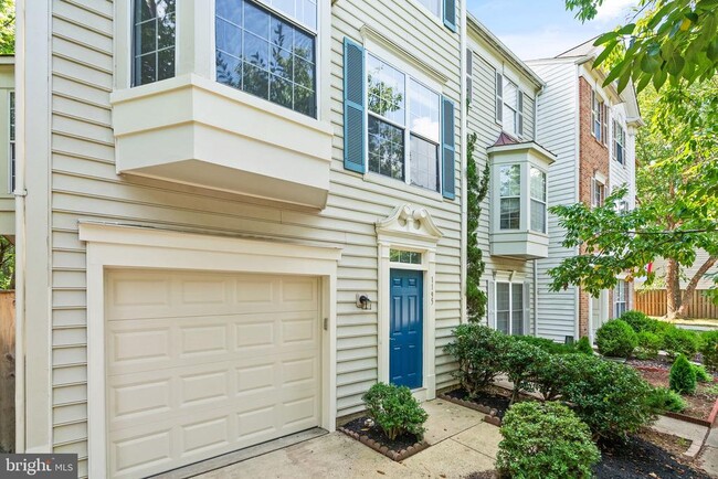 Building Photo - 1195 Cypress Tree Pl