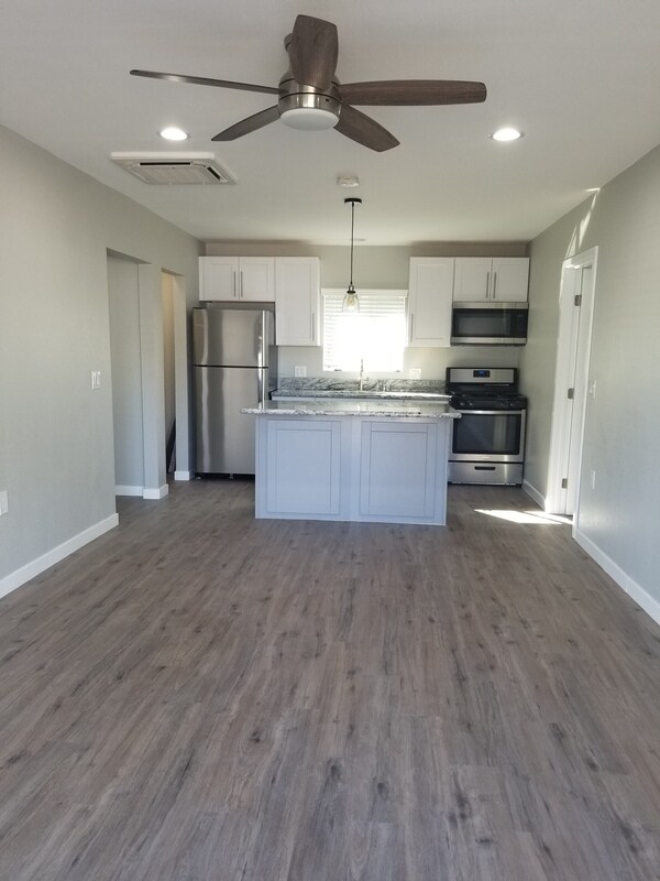 Foto del edificio - 5013 63rd St