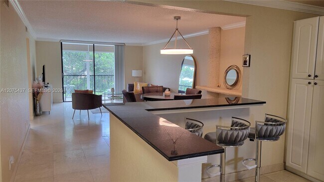 Foto del edificio - 2410 Deer Creek Country Club Blvd
