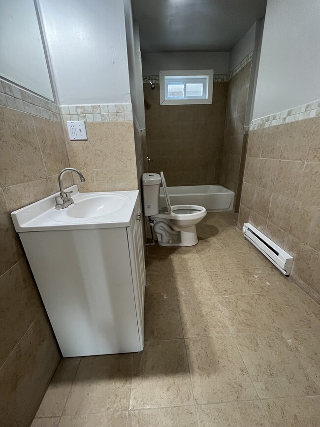 Photo - 56 Ashley St Apartment