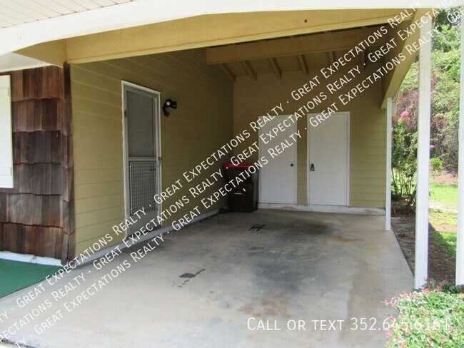 Foto del edificio - 3915 SW 139th St Rd