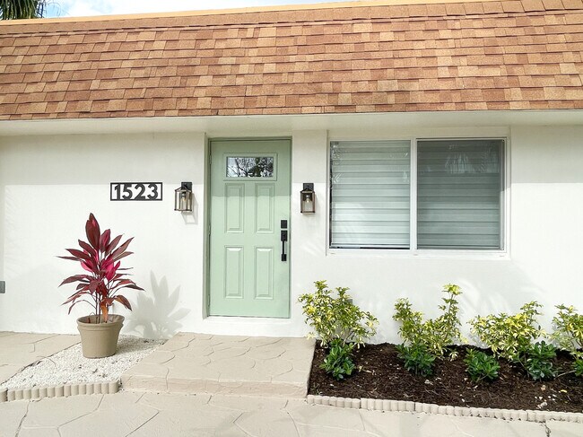 Foto del edificio - 1523 SW 19th Ave