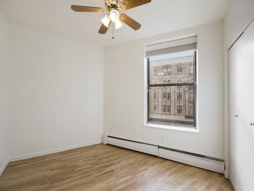 Primary Photo - 127 Saint Nicholas Ave