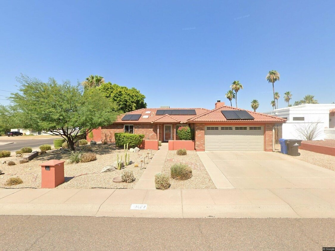Primary Photo - 13002 N 23rd Pl