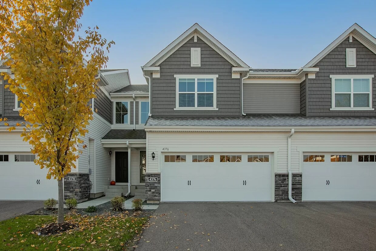 Foto principal - 4376 Corn Silk Ln