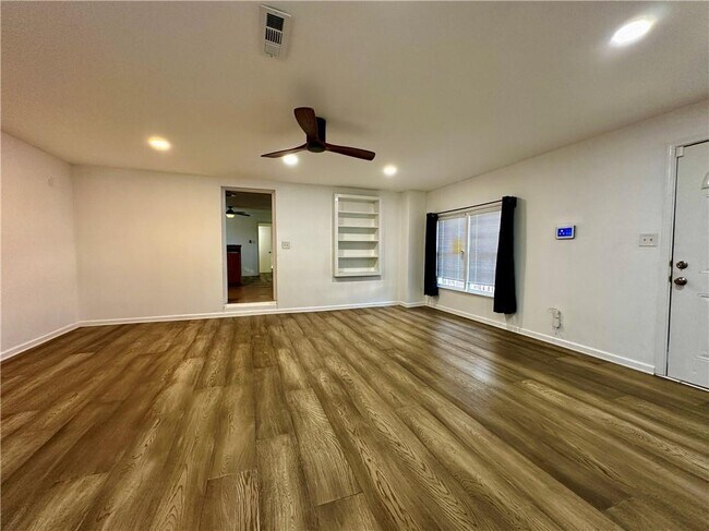 Foto del edificio - 4900 Argo Rd SE