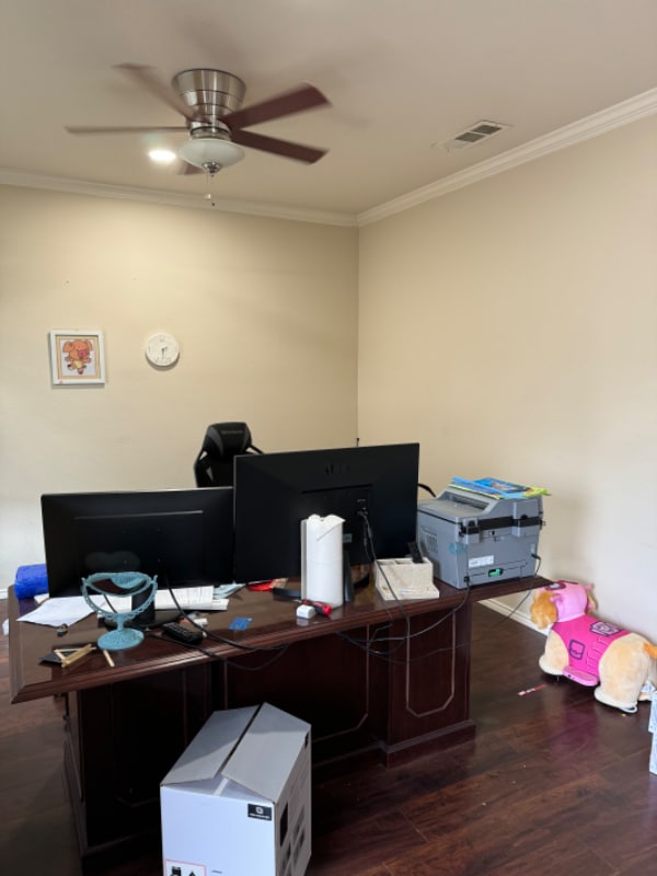 Building Photo - 1013 Long Pointe Ave