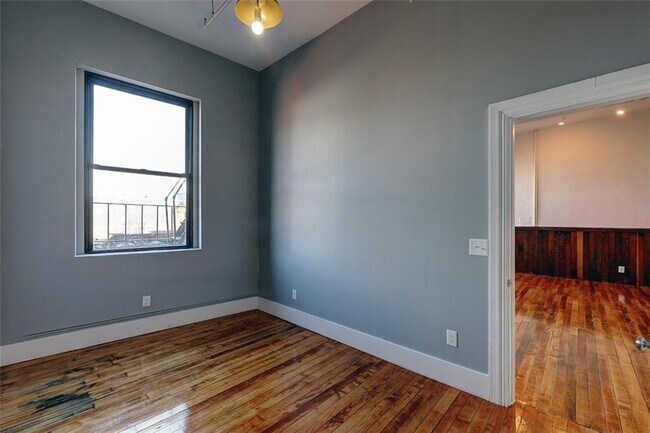 Foto del edificio - 204 Westminster St