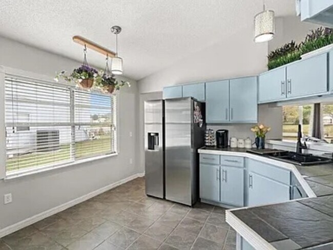 Building Photo - 3114 Dellcrest Pl