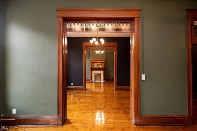 Foto del edificio - 641 Wheeling Ave