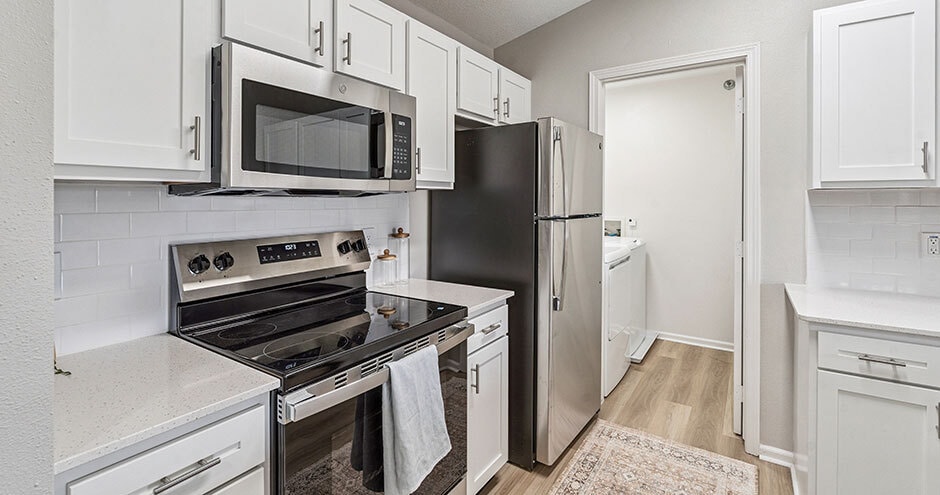 Primary Photo - Polo Club Apartments