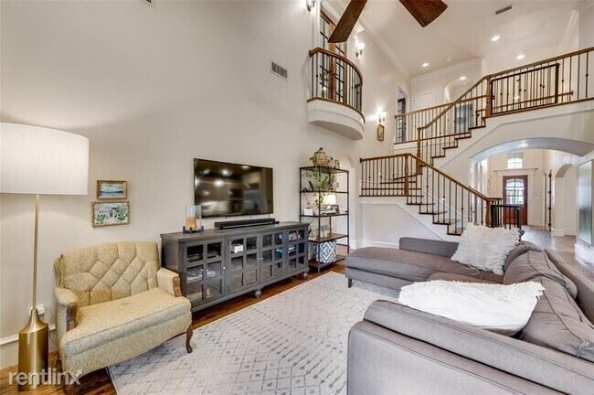 Foto del edificio - 4 br, 3.5 bath House - 6335 Velasco Ave