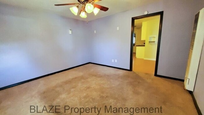 Foto del edificio - 2 Bedroom in Lawndale