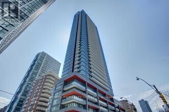 Building Photo - 159-3159 Dundas St E