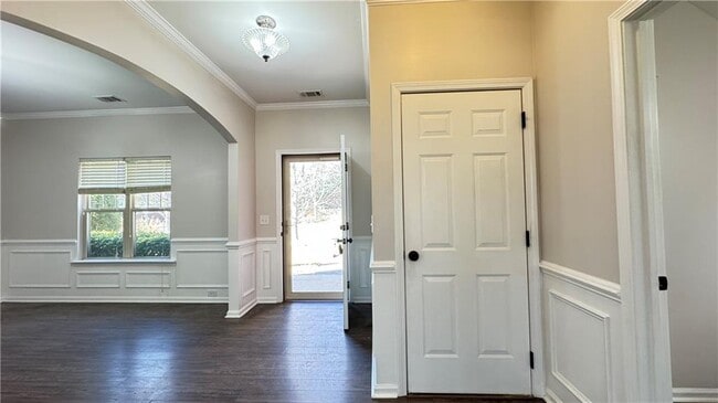 Foto del edificio - 4408 Black Hills Dr NW