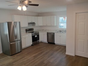 Building Photo - 101 Edmonds Dr