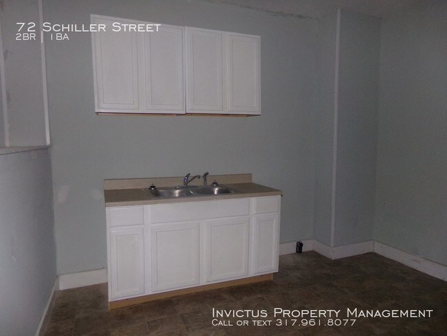 Building Photo - Move in Special!!!!