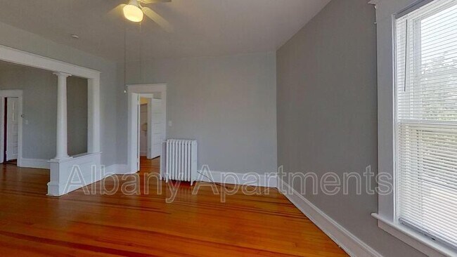 Foto del edificio - 418 Delaware Ave