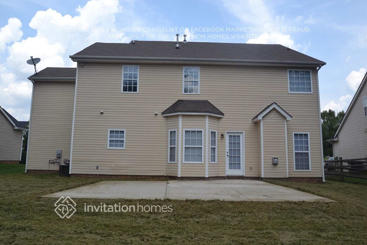 Building Photo - 7311 Daerwood Pl