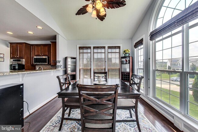 Building Photo - 16185 Eagle Beak Cir