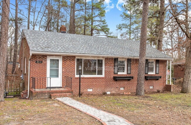 Foto del edificio - 8518 Mark Lawn Dr