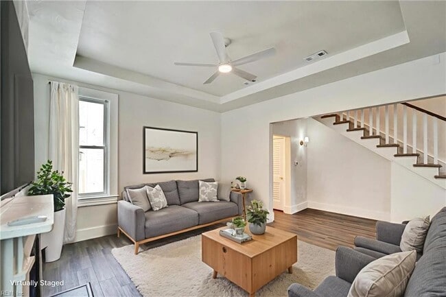 Photo - 412 W 29th St Townhome