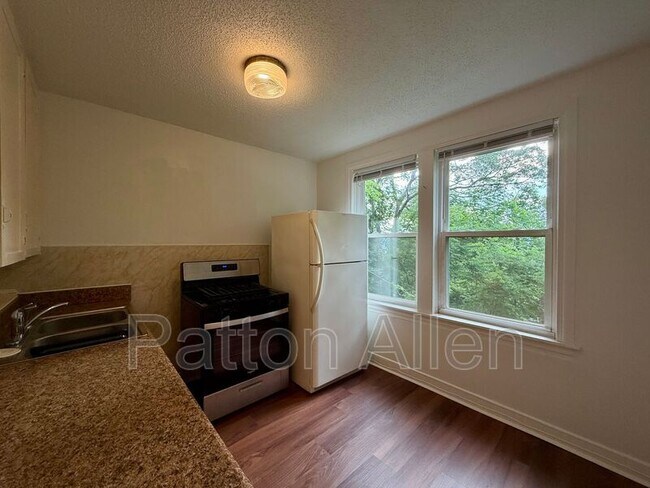 Foto del edificio - 37 Skyview Pl