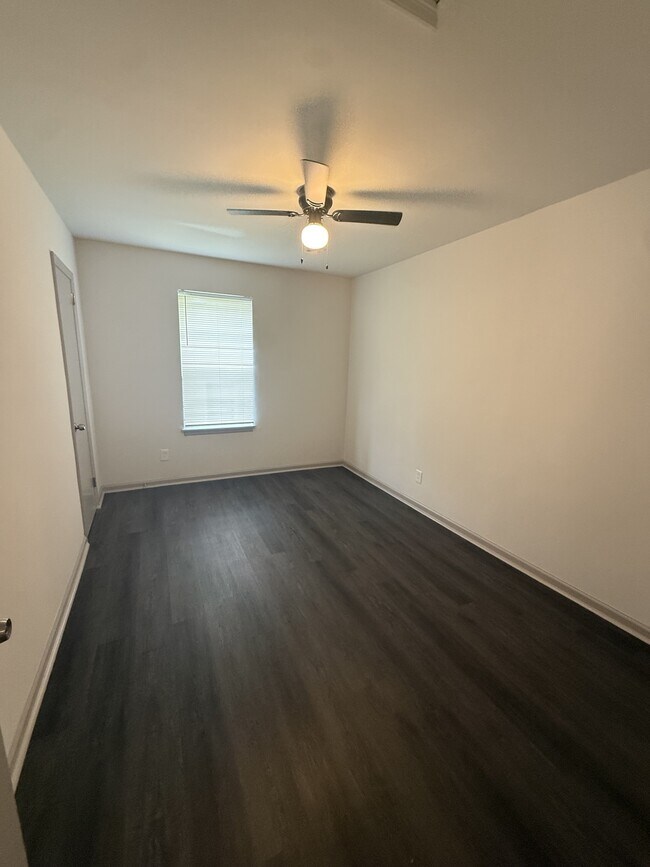 Foto del edificio - 1133 43rd St N