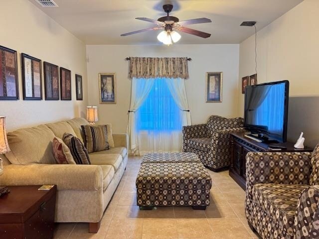 Foto del edificio - 5410 Marcella Ave