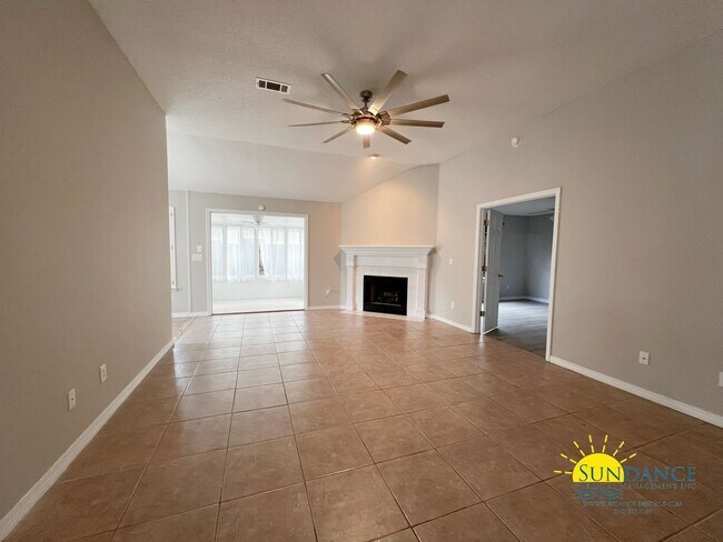 Foto del edificio - Sought after Stunning 3 Bedroom Home in Sh...