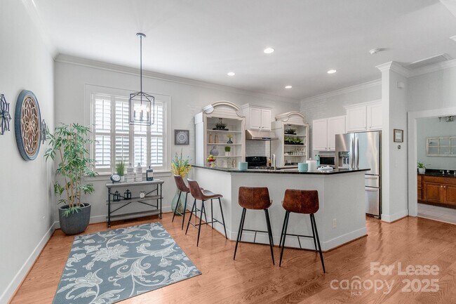 Building Photo - 5736 Burck Dr NW