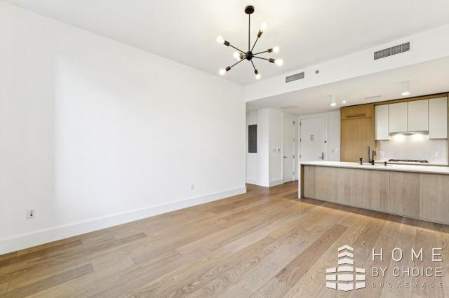 Foto del edificio - 1 bedroom in Queens NY 11101