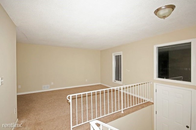 Foto del edificio - 4 br, 2 bath House - 353 Colchester Dr