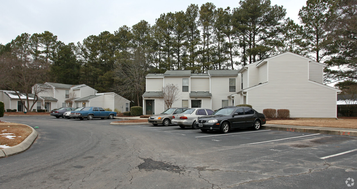 Building Photo - Southgate Village Apartments