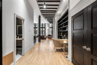 Building Photo - 370 Rue le Moyne