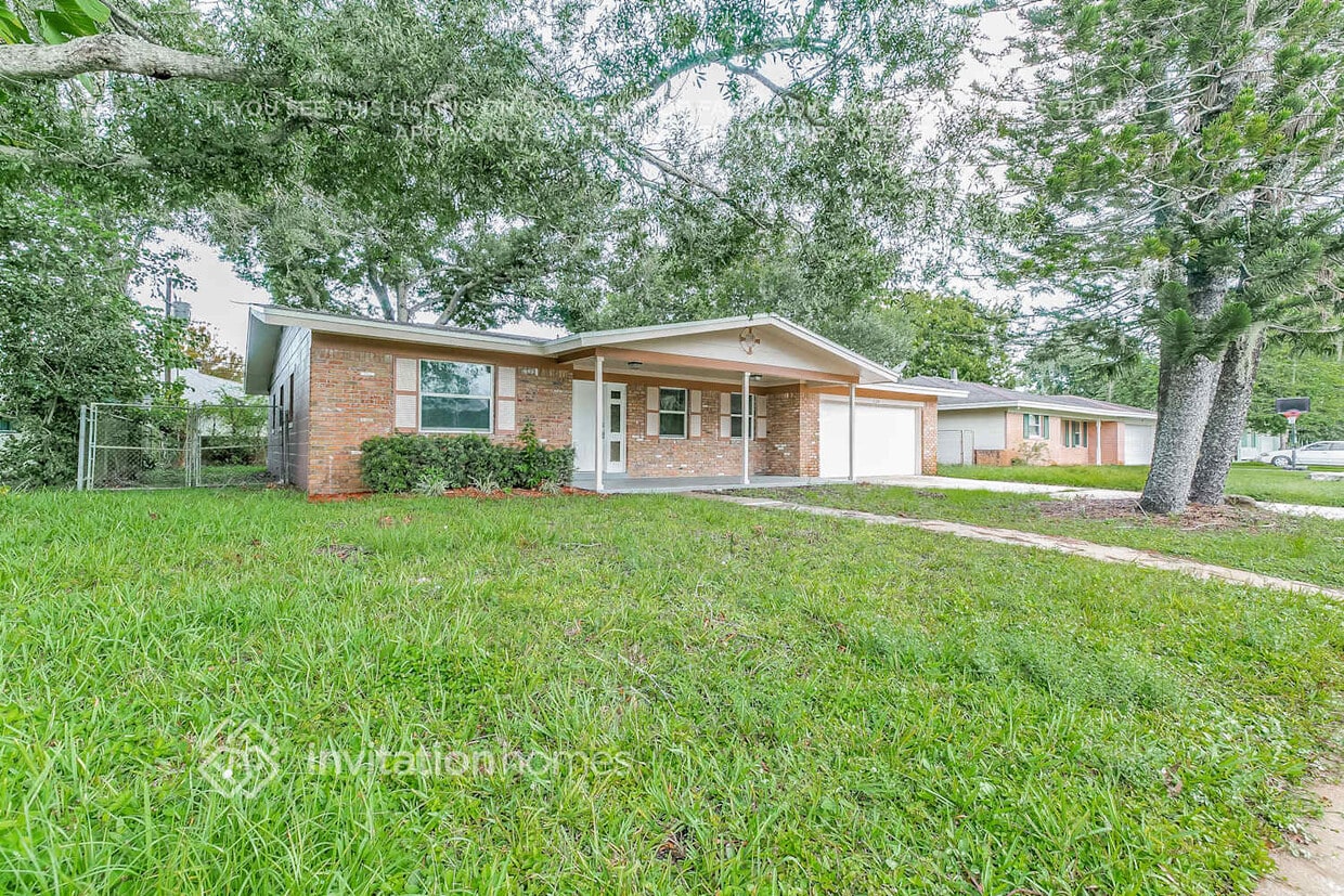 Primary Photo - 124 Forrell Ave