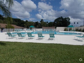 Building Photo - 4261 Island Cir
