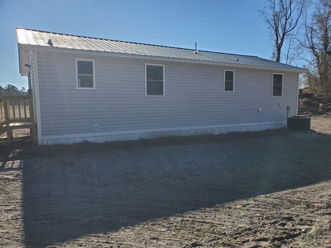 Foto del edificio - 4851 NC-24