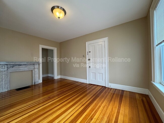 Photo - 16 Franklin Pl Apartment