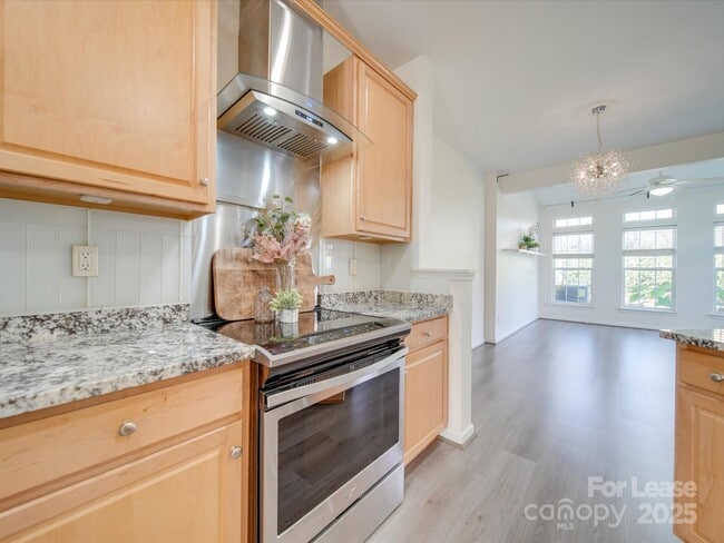 Foto del edificio - 11628 Eastwind Dr