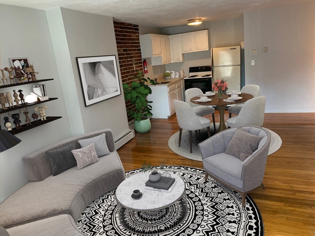 Foto principal - 130 Emerson St
