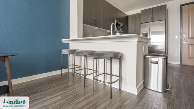 Building Photo - 14015 Univ Pass