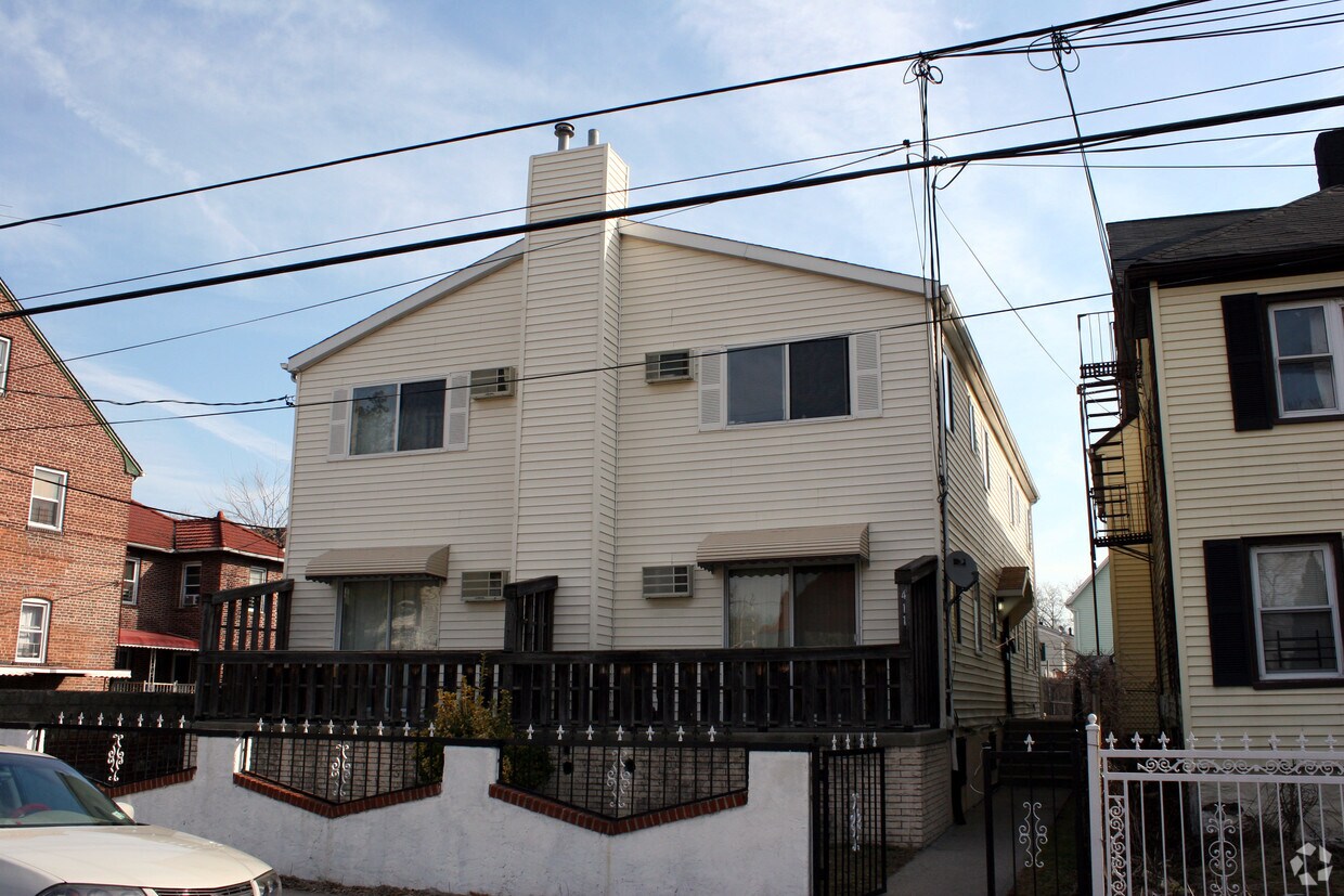 Primary Photo - 409 S 7th Ave