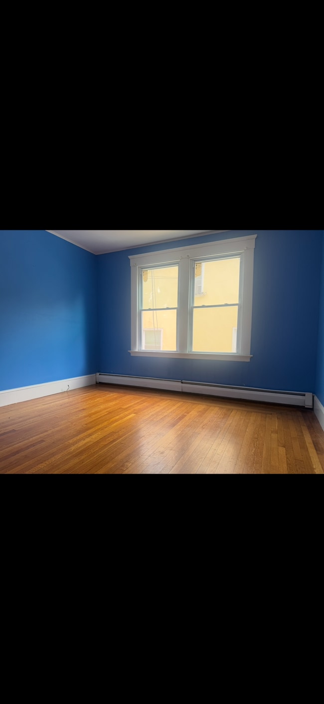 Foto del edificio - 76 Porter St