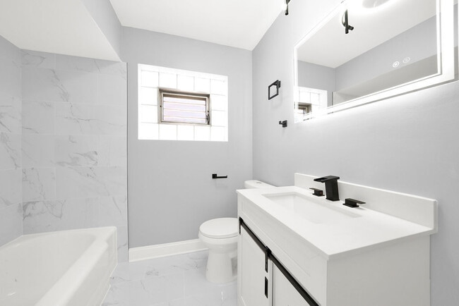 Building Photo - 7245 S Washtenaw Ave.