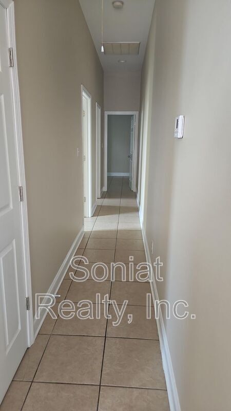 Foto del edificio - 5922 Marigny St