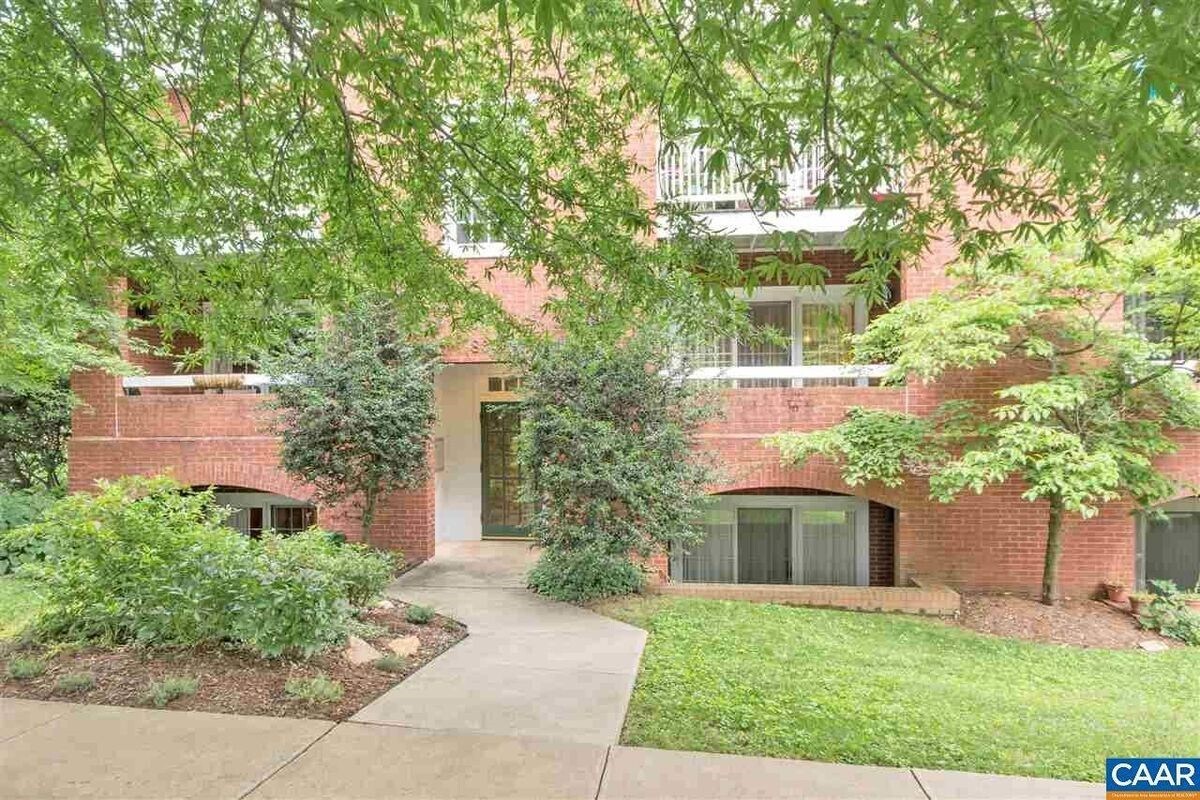 Foto principal - 804 E Jefferson St