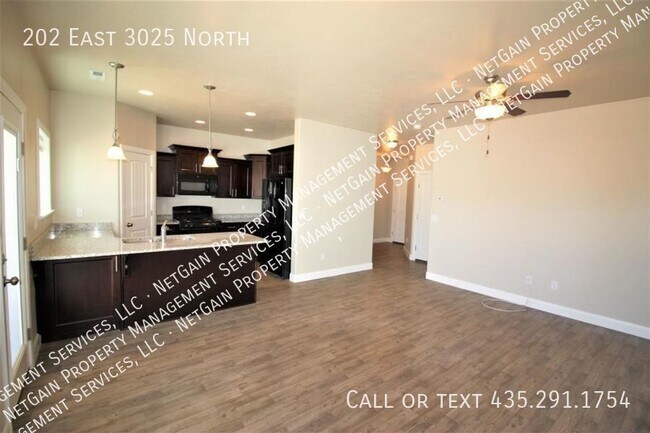 Foto del edificio - 3 Bedroom Cedar Bend Townhome